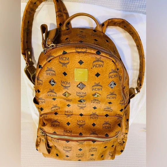 MCM | Bags | Mcm Backpack In Excellent Condition Cognac  display picture 3